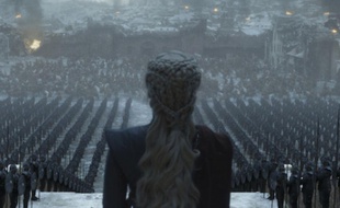 Daenerys devant son armée, métaphore des showrunners de «GoT» devant l'armée de fans?