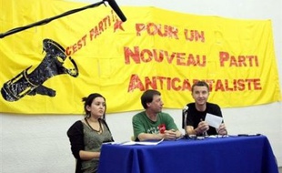Le "Nouveau parti anticapitaliste", qui doit succéder à la LCR d'Olivier Besancenot, a été mis sur les rails de façon "irréversible" dimanche, avec pour marque de fabrique "l'indépendance vis-à-vis du PS".
