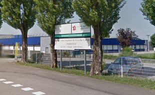 Bourgogne-Franche-Comté: Ne supportant pas d'être exclu de son lycée, il frappe le proviseur de l'établissement de Delle.