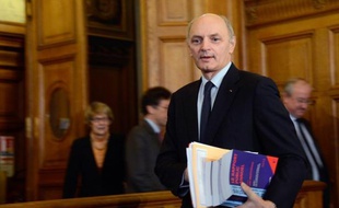 La Cour des comptes a demandé mardi à l'Etat de veiller à mieux défendre ses intérêts stratégiques dans l'industrie de la défense, avec quatre autres recommandations, alors que sont attendues d'ici la fin du mois les conclusions d'un Livre blanc de la défense.