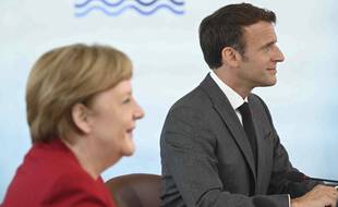 Emmanuel Macron et Angela Merkel lors du G7 en Cornouailles.