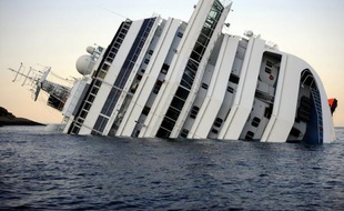 Le naufrage du Concordia qui a fait 32 morts en janvier 2012 revient devant les tribunaux lundi pour une série d'audiences préliminaires servant à identifier plus nettement les responsabilités de six personnes dont l'ex-commandant du bateau Francesco Schettino.