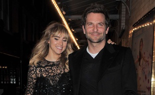 Suki Waterhouse et Bradley Cooper en septembre 2014.