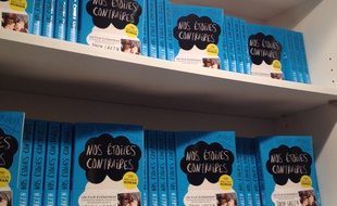 Nos Etoiles contraires au Salon du livre jeunesse de Montreuil