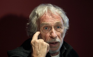 Pierre Richard, le 31 octobre 2010, lors d'une fête symboilique pour les 20 ans de l'association Droit au logement (Dal).