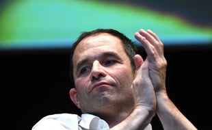 Benoît Hamon récupère une grosse partie des élus du bureau du MJS.