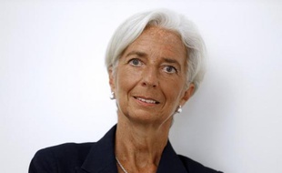 Christine Lagarde dans le bureau de son avocat à Paris, le 27 août 2014, peu après l'annonce de sa mise en examen pour "négligence" dans l'affaire de l'arbitrage Tapie