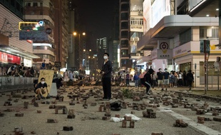 Des manifestants à Hong Kong, le 13 novembre 2019.