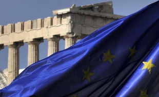 Le gouvernement grec s'est dit mardi "proche" d'un accord-cadre sur l'effacement de la moitié de la dette publique grecque détenue par les institutions privées, qui sera probablement conclu "d'ici début janvier".
