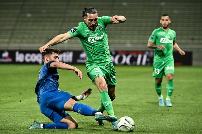 Here during his rather interesting coming into play on Sunday  once morest AJ Auxerre, Enzo Crivelli, long injured on his arrival, was unable to revive the Saint-Etienne attack during the return phase of Ligue 1. JEFF PACHOUD