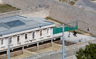 Marseille le 25 avril 2012 - La prison des baumettes