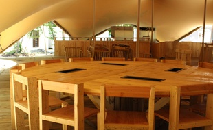 La Cabane de Raba proposera durant tout l'été des tapas et des grillades au sein du domaine de Raba à Talence