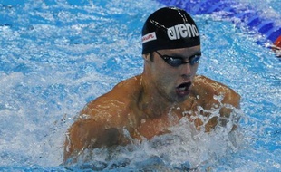 Le Norvégien Alexander Dale Oen, 26 ans, champion du monde et vice champion olympique du 100 m brasse, est mort lundi, alors qu'il était dans un camp d'entraînement avec l'équipe de Norvège aux Etats-Unis, a annoncé la Fédération norvégienne de natation mardi.