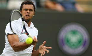 Jo-Wilfried Tsonga lors de son huitième de finale contre Gasquet le 4 juillet 2016 à Wimbledon.