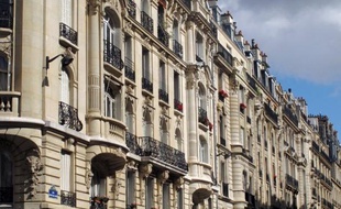 Les prix des logements anciens en France ont été stables au deuxième trimestre sur un an mais ont légèrement baissé (-0,3%) par rapport au premier trimestre, selon l'indice Notaires-Insee publié jeudi.
