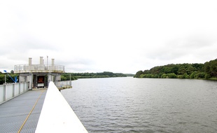 Avec ses 14 millions de mètres cubes, la réserve de la Chèze est la principale réserve en eau potable de Rennes.