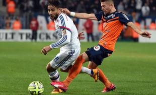 Anthony Mounier (27 ans)s'est retrouvé arrière gauche durant la dernière demi-heure dimanche face à Nabil Fekir et l'OL suite à la sortie de Daniel Congré. PASCAL GUYOT