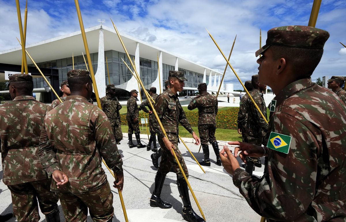 Brésil : La police sur le qui-vive face aux menaces d'attentat pour l'investiture de Lula