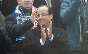 Le président de la République François Hollande, lors d'un match de l'équipe de France contre l'Allemagne, le 6 février 2013 au stade de France.