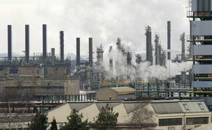 L'usine Total de Carling, en Moselle, le 5 mars 2009.