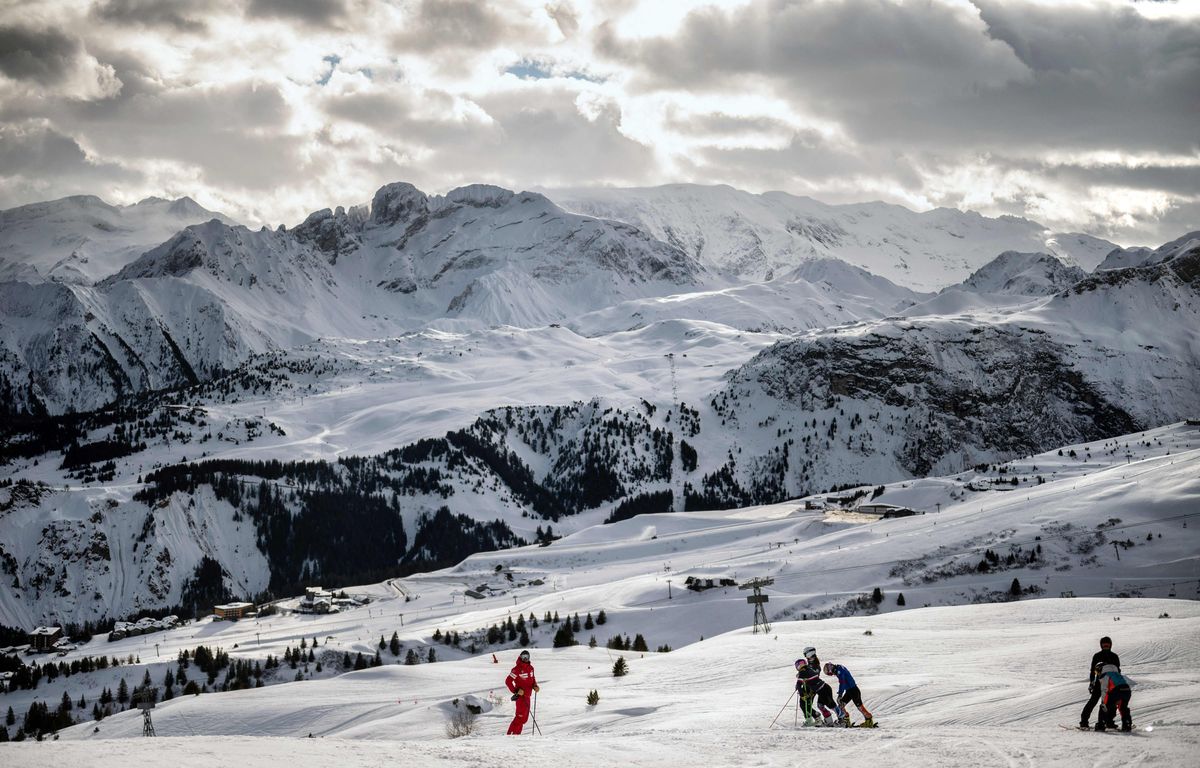 Alpes : Trois personnes décèdent dans des accidents de ski