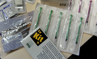 Kit pour toxicomanes. (Illustration)