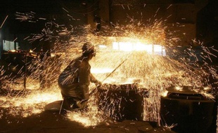 Les chefs d'entreprises des industries manufacturières prévoient une hausse de 4% de leurs investissements cette année