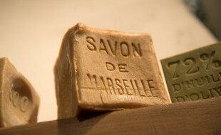 Illustration: Un bloc de savon de Marseille au Musée du Savon de Marseille, le 12 mars 2018, à Marseille.