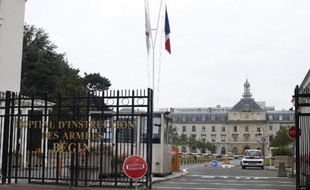 L'entrée de l'hôpital militaire Bégin à Saint-Mandé, près de Paris, le 4 septembre 2014