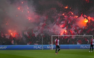 Le stade De Kuip est réputé pour être l'un des plus chauds des Pays-Bas avec