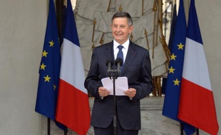 Jean-Pierre Jouyet le secrétaire général de l'Elysée sur le perron du palais présidentiel, le 26 août 2014