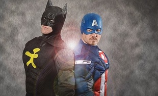 Batmanele et Captain Alsace, les deux super-héros de la série «Storik Troopers» qui cherche un financement participatif de 2.500 euros.