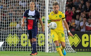 Lucas Deaux face au PSG de Zlatan Ibrahimovic, le 25 août 2013