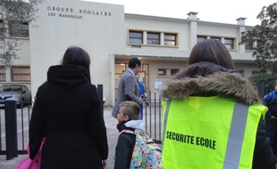 La sécurité est renforcée devant les écoles niçoises.