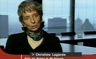 Capture d'écran d'une vidéo d'archive du premier passage de Christine Lagarde à la télévision française, au JT de France 2 la 14 octobre 1999