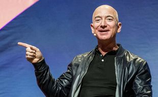 Le patron d'Amazon Jeff Bezos est à la tête d'une fortune personnelle de plus de 100 milliards de dollars.
