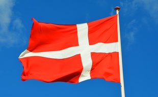 Drapeau du Danemark, illustration