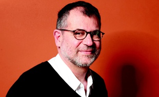 Portrait de Martin Winckler, écrivain et ancien médecin, auteur de «Les Brutes en Blanc».