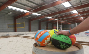 Le « Beach Park » de Tournefeuille, en banlieue toulousaine, propose six sports sur 2900 m2.