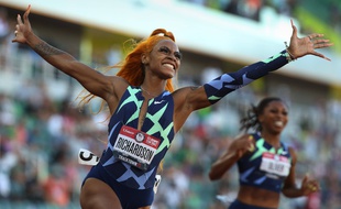 La sprinteuse américaine Sha'Carri Richardson est privée des Jeux olympiques après un contrôle positif à la marijuana.