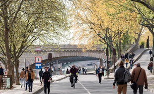 Les voies sur berges à Paris réservées aux piétons.