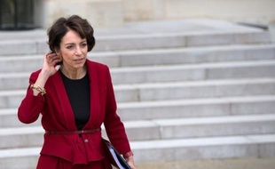 La ministre de la Santé, Marisol Touraine, a promis dimanche un "plan global et cohérent de lutte contre les déserts médicaux" début 2013, annonçant le lancement d'une concertation sur le sujet "dans quelques jours".