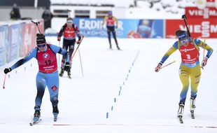 Julian Simon (à gauche) a gagné au sprint