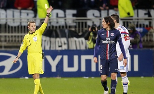Clément Turpin lors d'un Lyon-PSG, le 8 février 2015.
