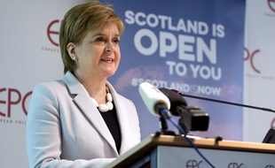 La Première ministre écossaise Nicola Sturgeon réclame un nouveau référendum d'indépendance pour rejoindre l'UE.