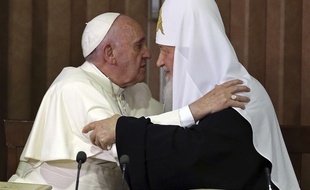 Le pape François et le patriarche orthodoxe russe Kirill à Cuba, le 12 février 2016.