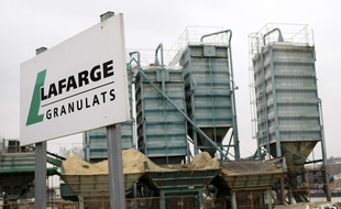 Une usine de Lafarge à Paris, le 18 février 2009.