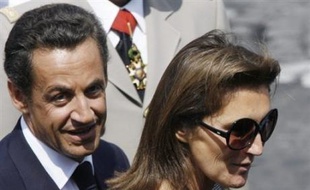 Le divorce du président Nicolas Sarkozy est pour une écrasante majorité de Français "une affaire privée" sans importance pour la vie politique du pays, selon deux sondages réalisés après l'annonce de la rupture du couple présidentiel.