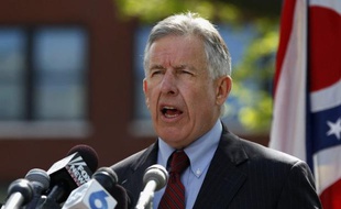 Le procureur américain Timothy McGinty a affirmé jeudi qu'il envisageait de requérir la peine de mort contre Ariel Castro, inculpé pour la séquestration et le viol de trois jeunes femmes pendant une dizaine d'années dans sa maison de Cleveland (Ohio, nord).