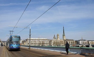 Illustration: le tramway à Rouen en 2010.